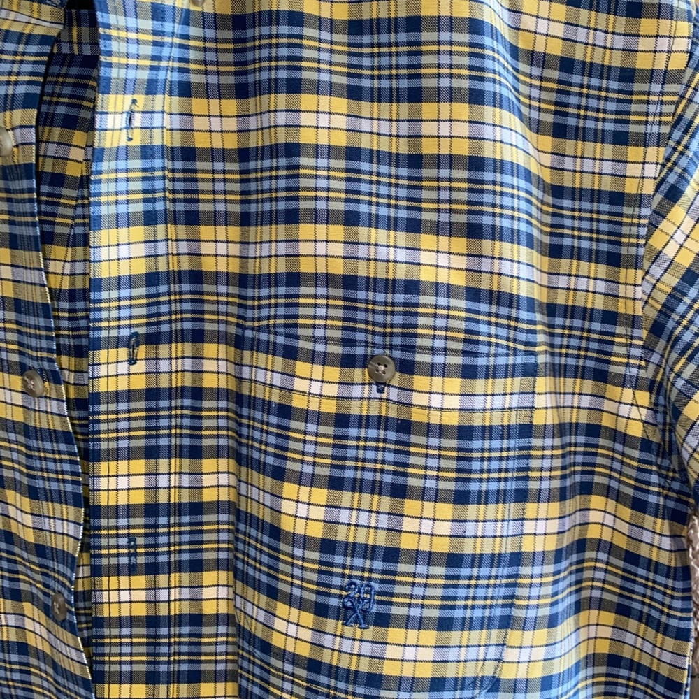 Men’s Twenty X Blue Yellow Plaid Shirt Size Medium EUC